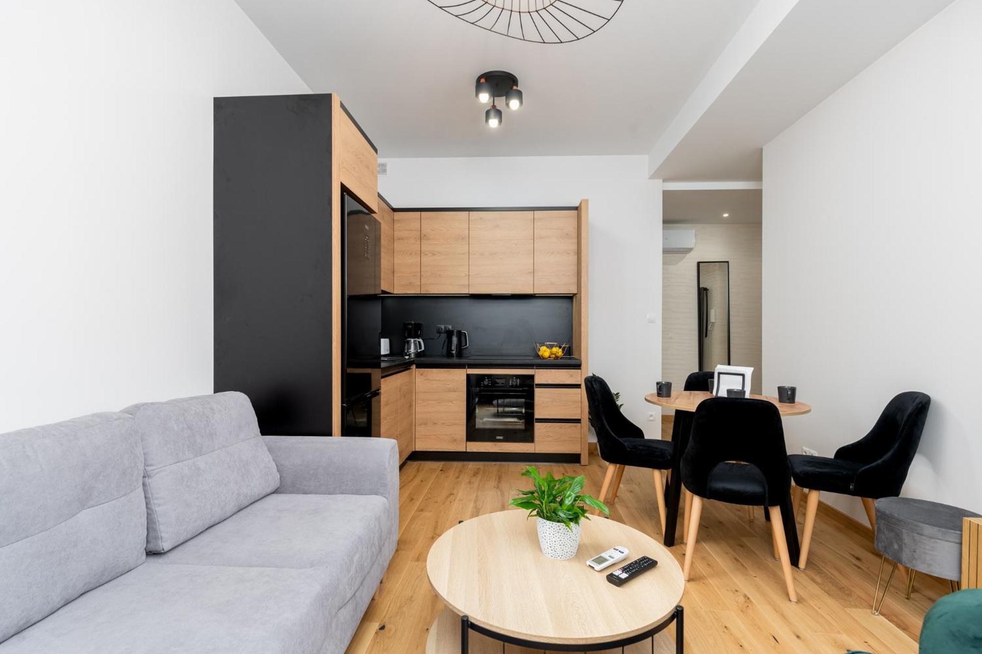 Revesen Premium Apartments คราคูฟ ภายนอก รูปภาพ