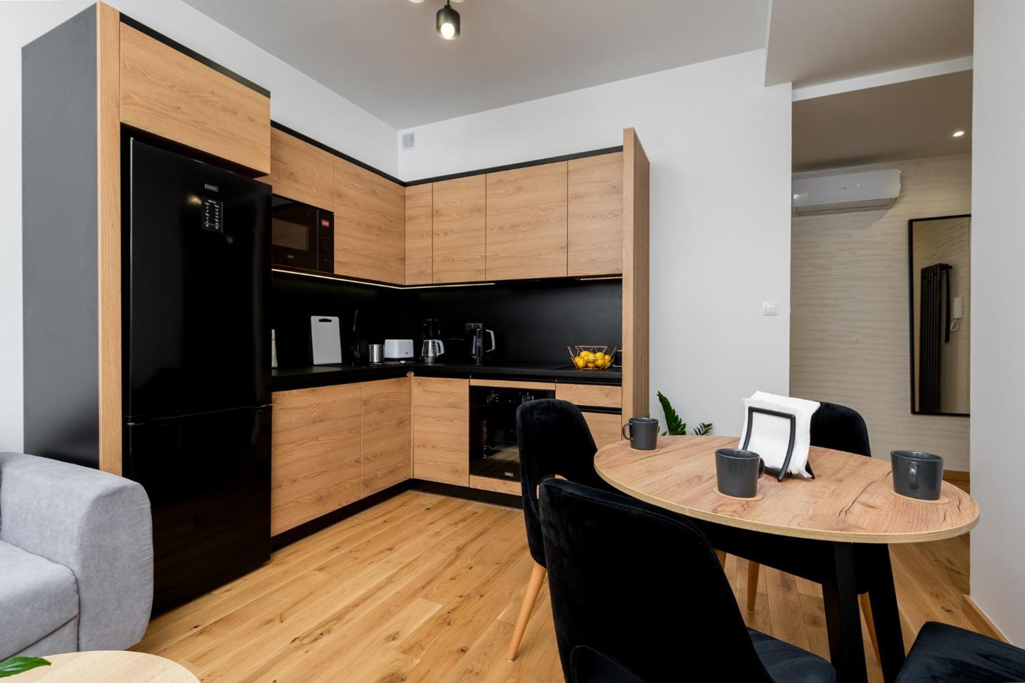 Revesen Premium Apartments คราคูฟ ภายนอก รูปภาพ