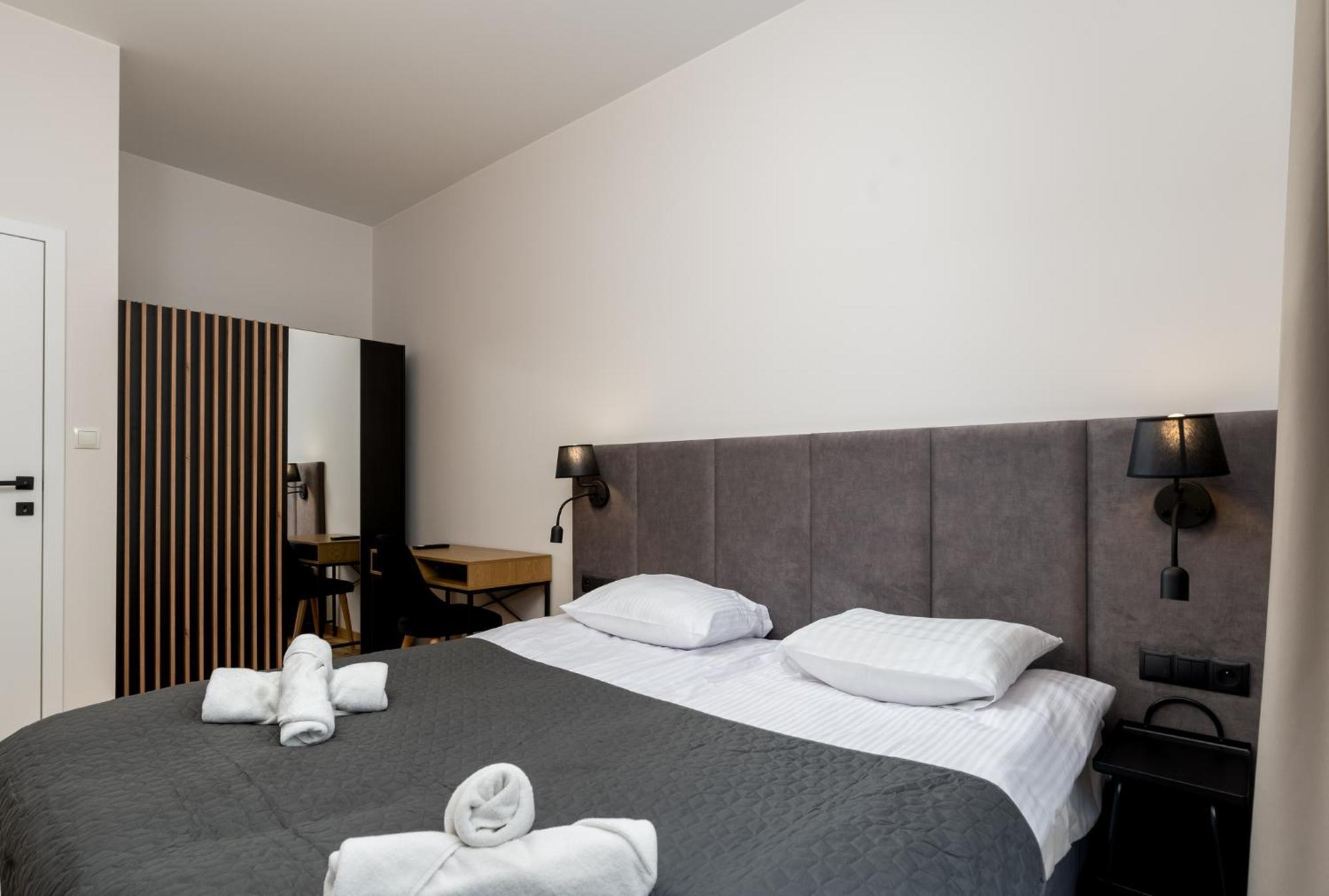 Revesen Premium Apartments คราคูฟ ภายนอก รูปภาพ