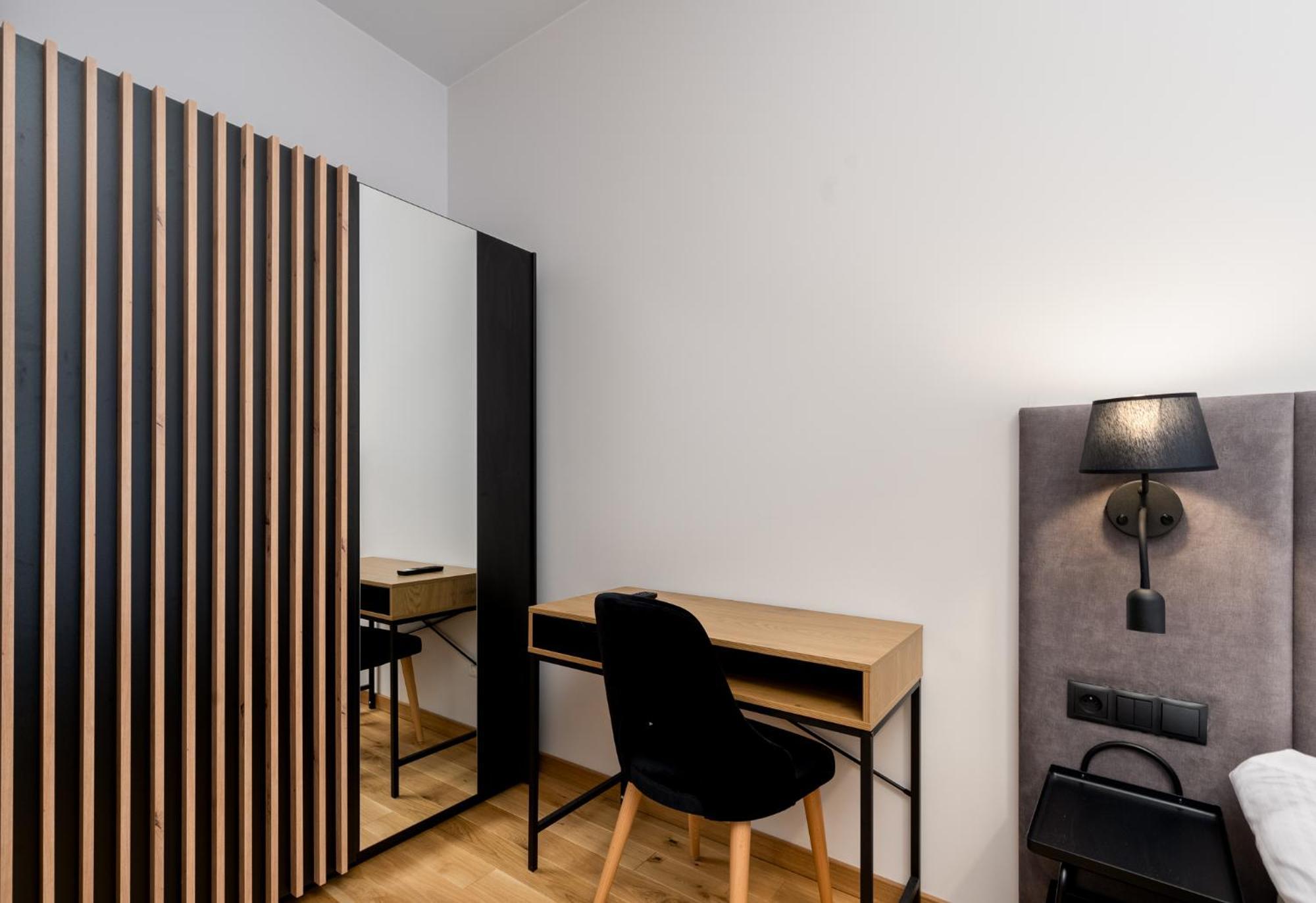 Revesen Premium Apartments คราคูฟ ภายนอก รูปภาพ